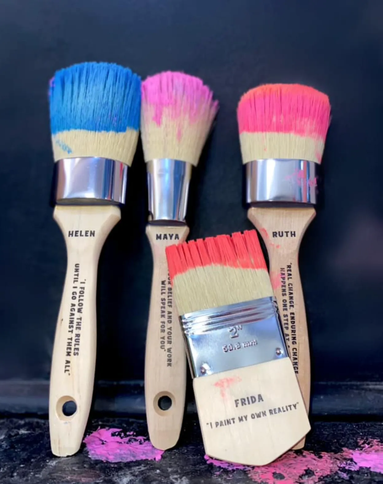 Maya 1" Oval Long Clay & Chalk Paint Brush